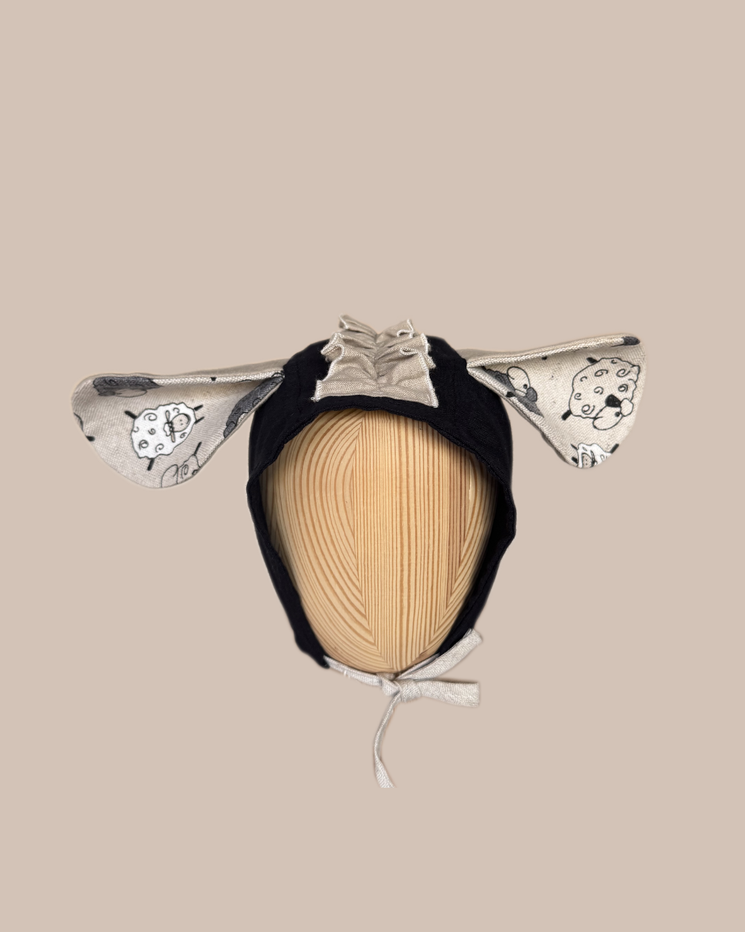 Baby bonnet (6-12 months)
